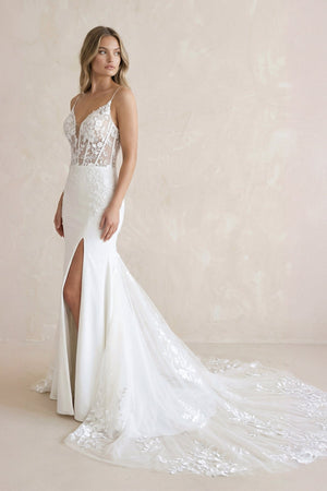 Spaghetti Straps Mermaid Wedding Dress with Appliques - SHE IS ME Wedding Dresses